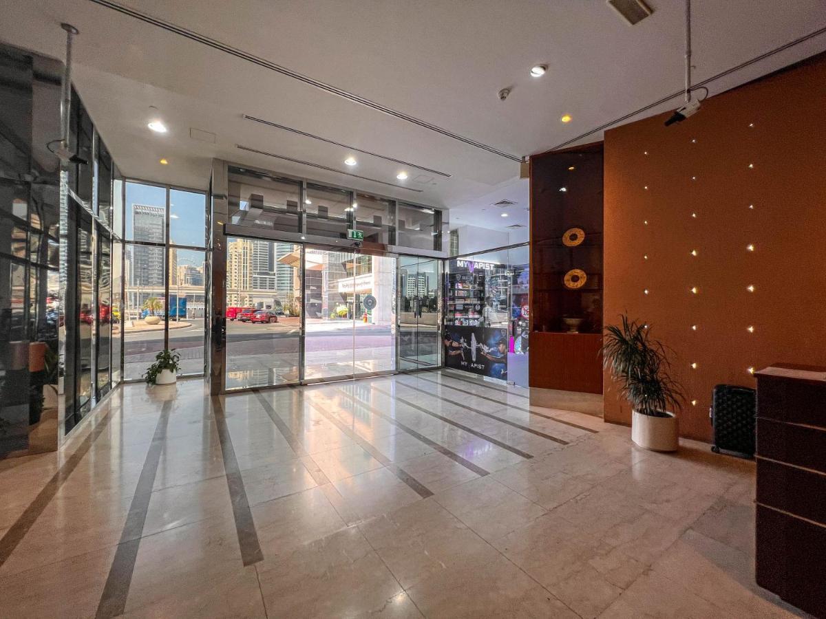 Cosmos Living Modern Studio Near Dubai Marina Bagian luar foto