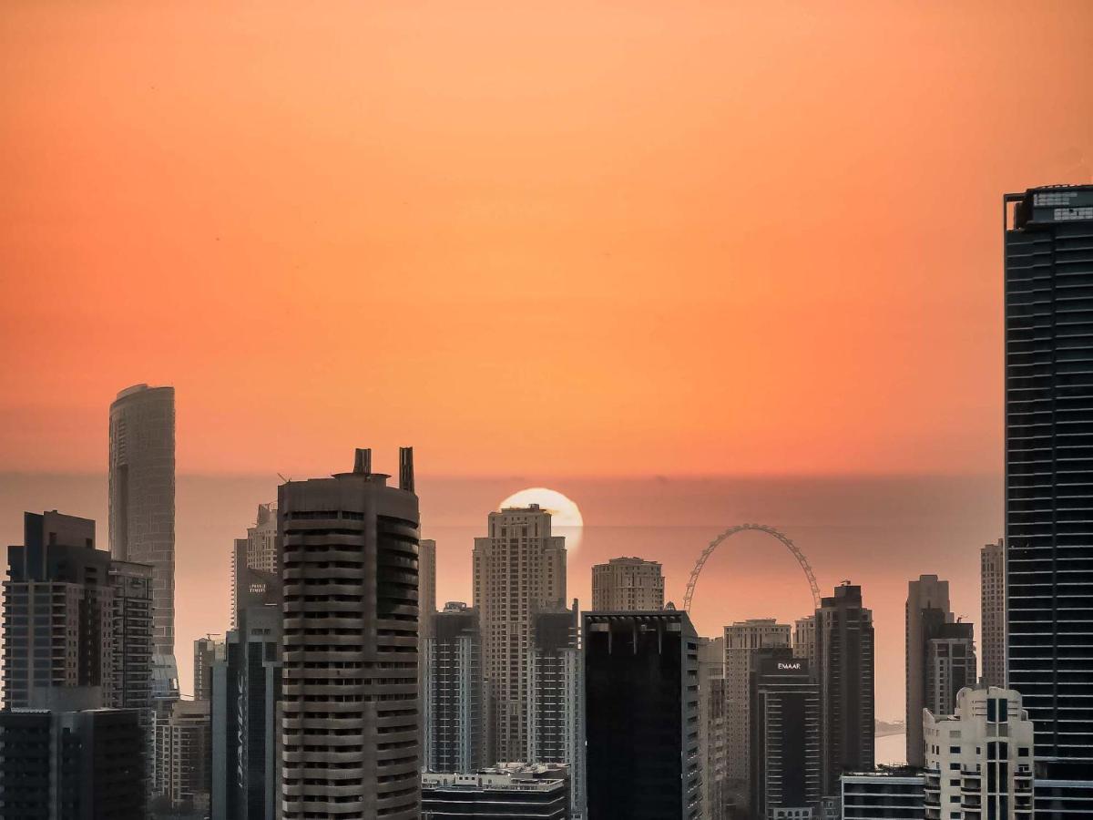Cosmos Living Modern Studio Near Dubai Marina Bagian luar foto